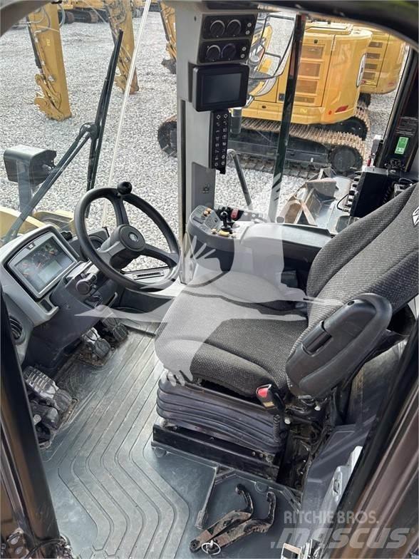 CAT 962M  휠로우더