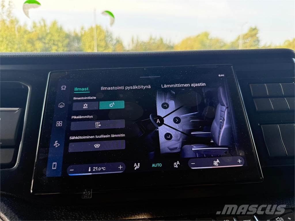 Scania R590 8X4 훅 리프트 트럭