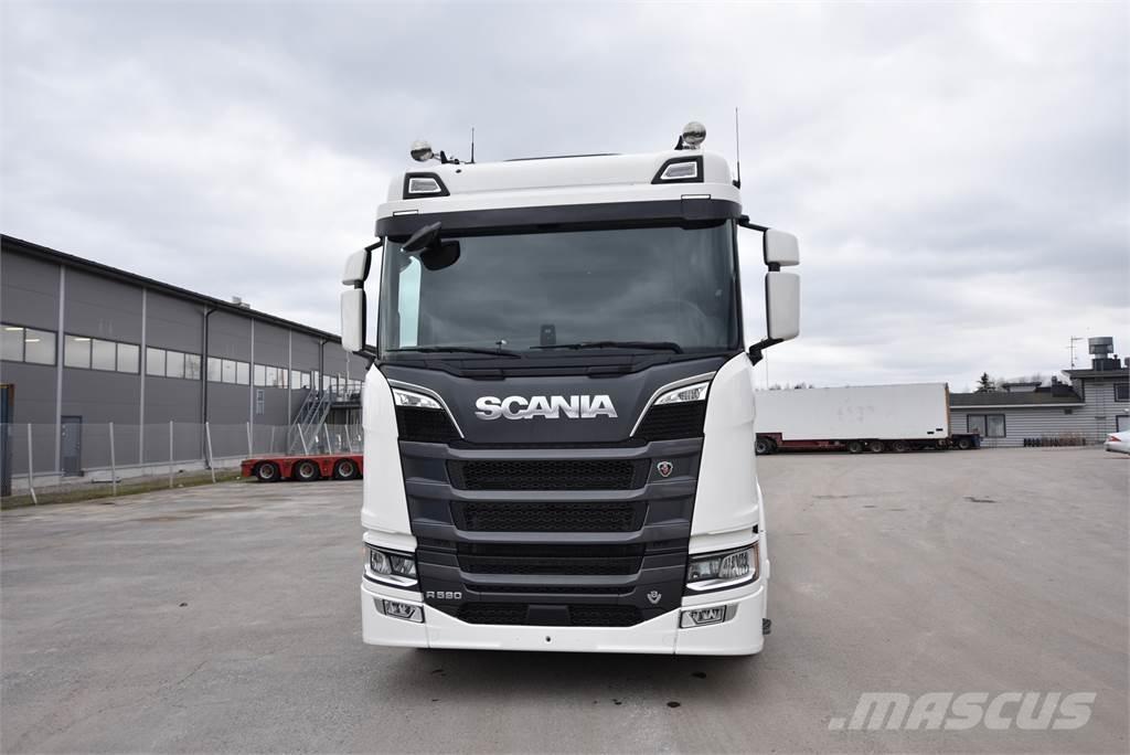 Scania R590 8X4 훅 리프트 트럭