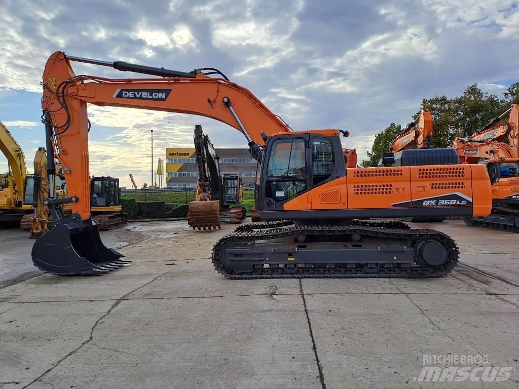 Develon DX360LC-7M 대형 굴삭기 29톤 이상