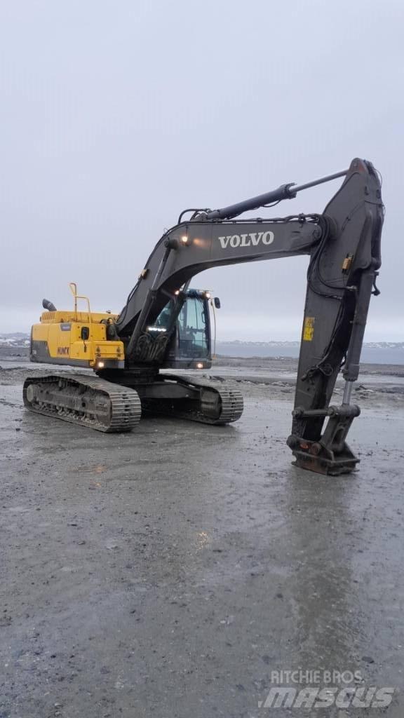 Volvo EC 300 D L 대형 굴삭기 29톤 이상