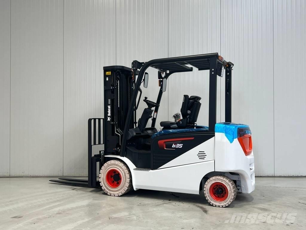 Bobcat B35NS 전동 지게차