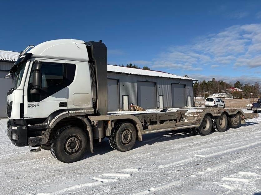 Iveco Trakker 산림 기계 운반 트럭