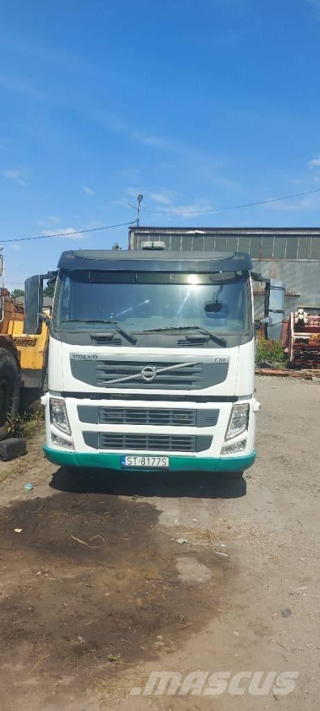 Volvo FM 330 새시 운전실 트럭