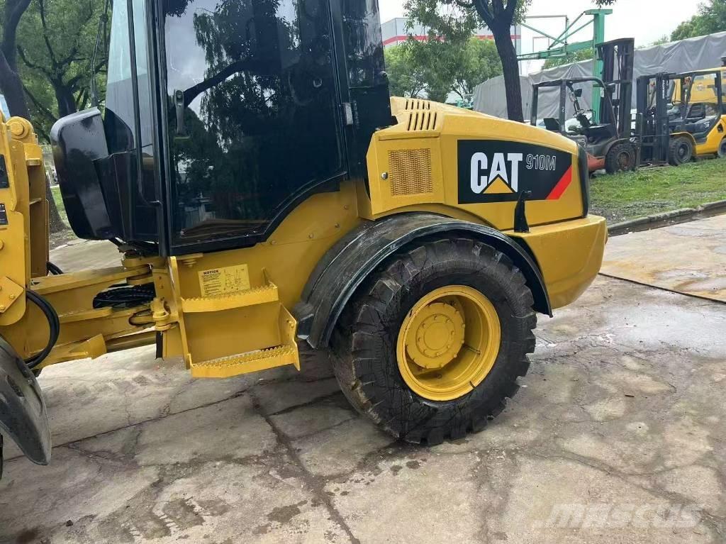 CAT 910  휠로우더