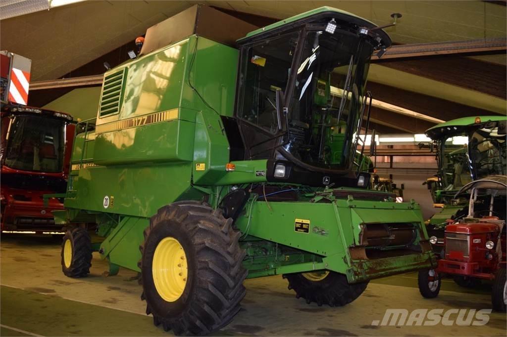 John Deere 1177 콤바인 수확기