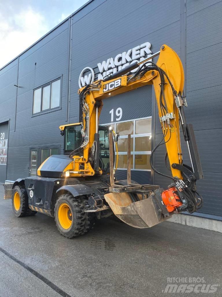 JCB 110 W  휠 굴삭기