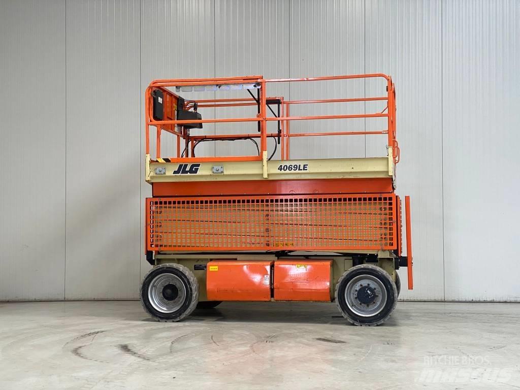 JLG 4069LE 가위형 리프트