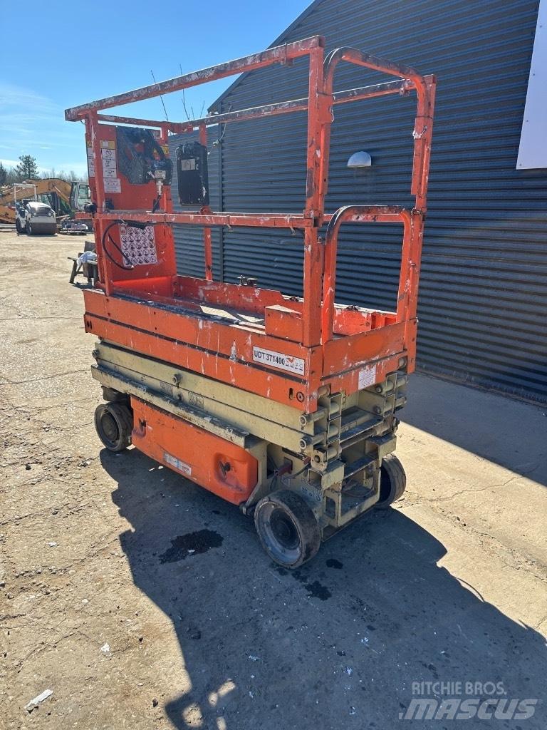 JLG ES1930 가위형 리프트