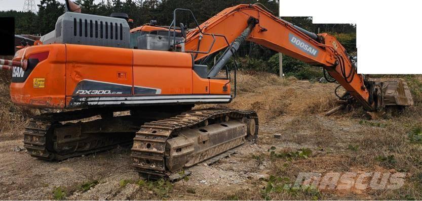 Doosan DX 300 LC-5 대형 굴삭기 29톤 이상