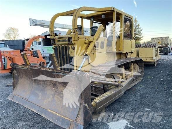 Komatsu D65E-6 크롤러 도저