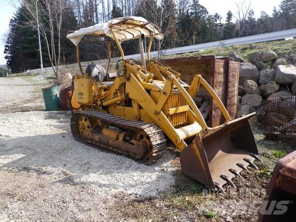 Komatsu D20S-3 크롤러 도저