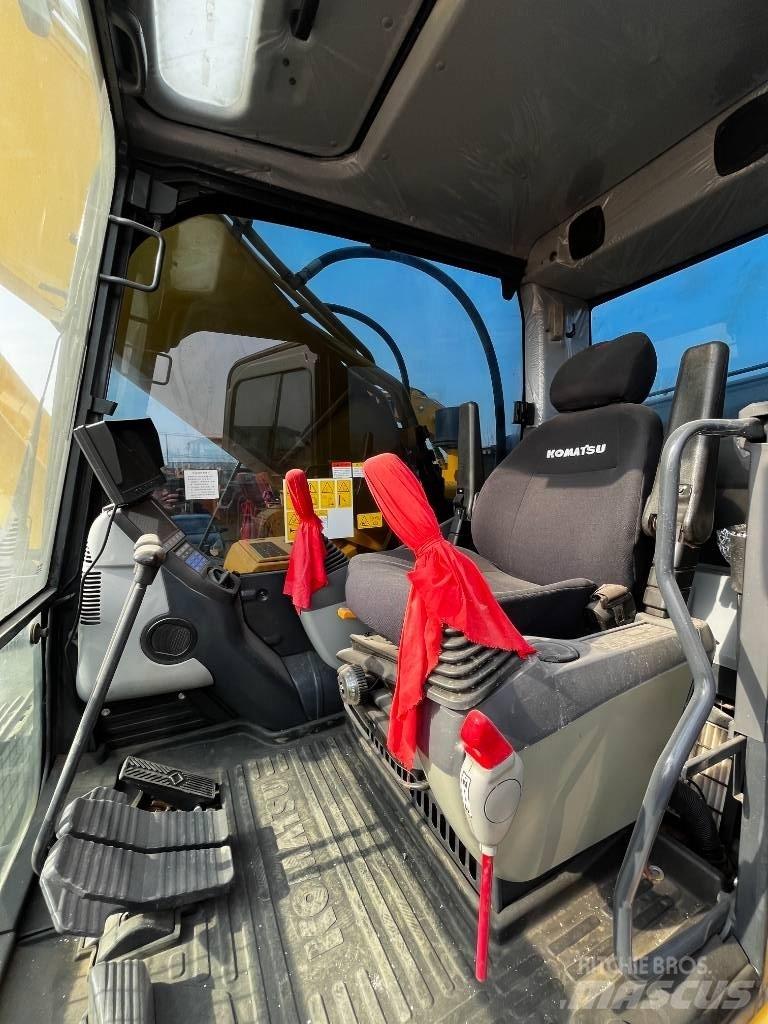 Komatsu PC 360 대형 굴삭기 29톤 이상
