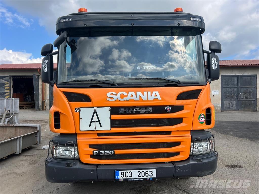 Scania P320 새시 운전실 트럭