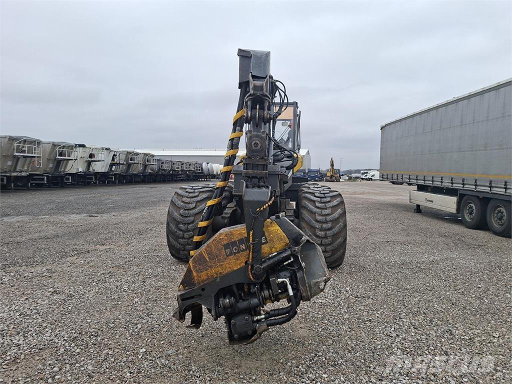 Ponsse Beaver 원목 하베스터