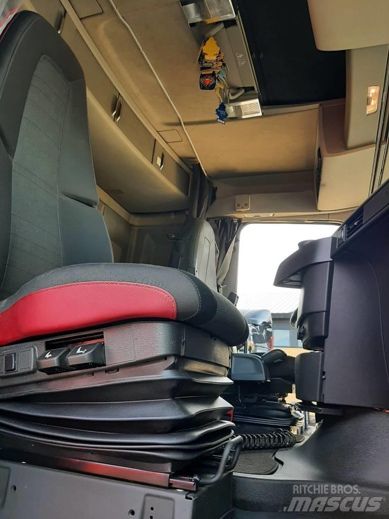 Volvo FH 13 컨테이너 트럭