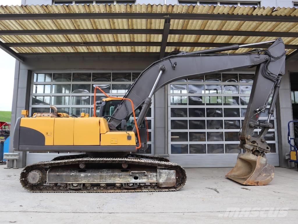 Volvo EC 240 C N L 대형 굴삭기 29톤 이상