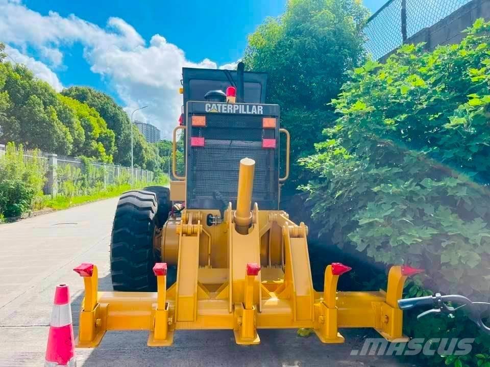 CAT 140h 그레이더