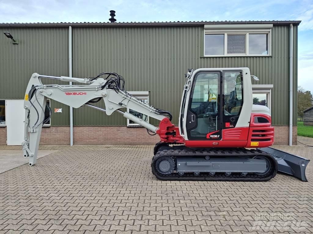 Takeuchi TB290-2 중형굴삭기 7톤-28톤