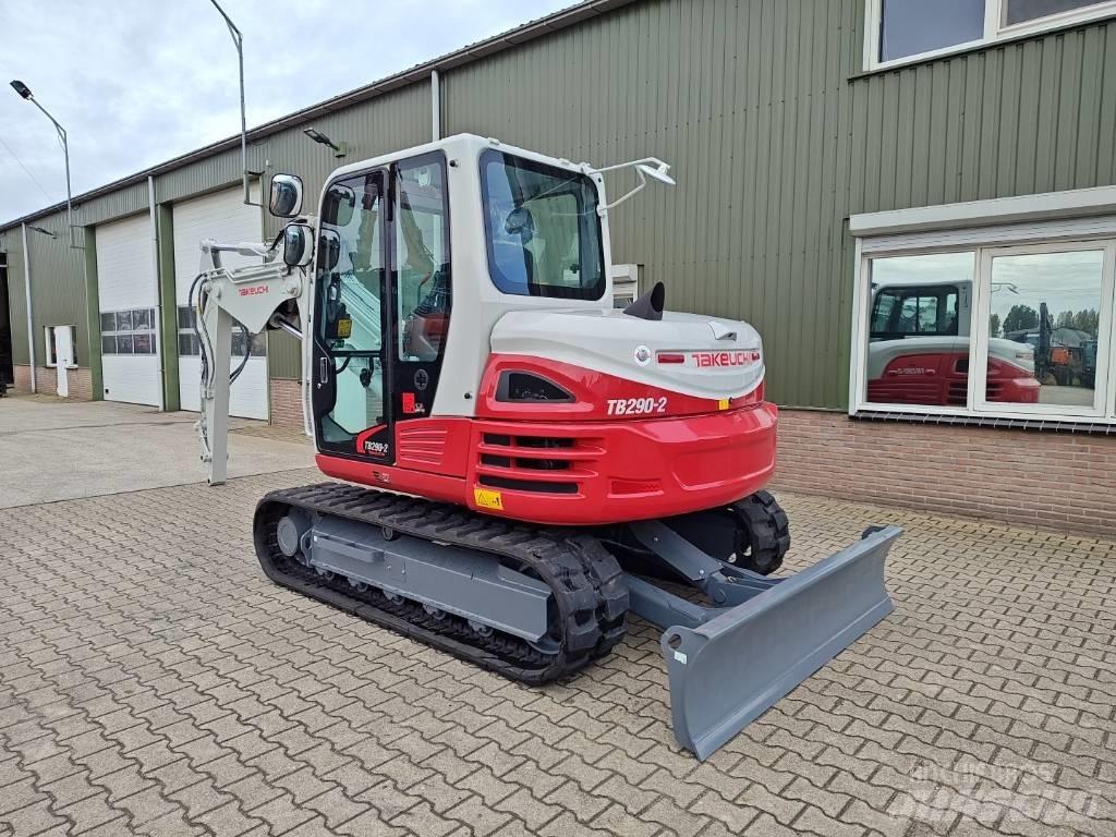 Takeuchi TB290-2 중형굴삭기 7톤-28톤