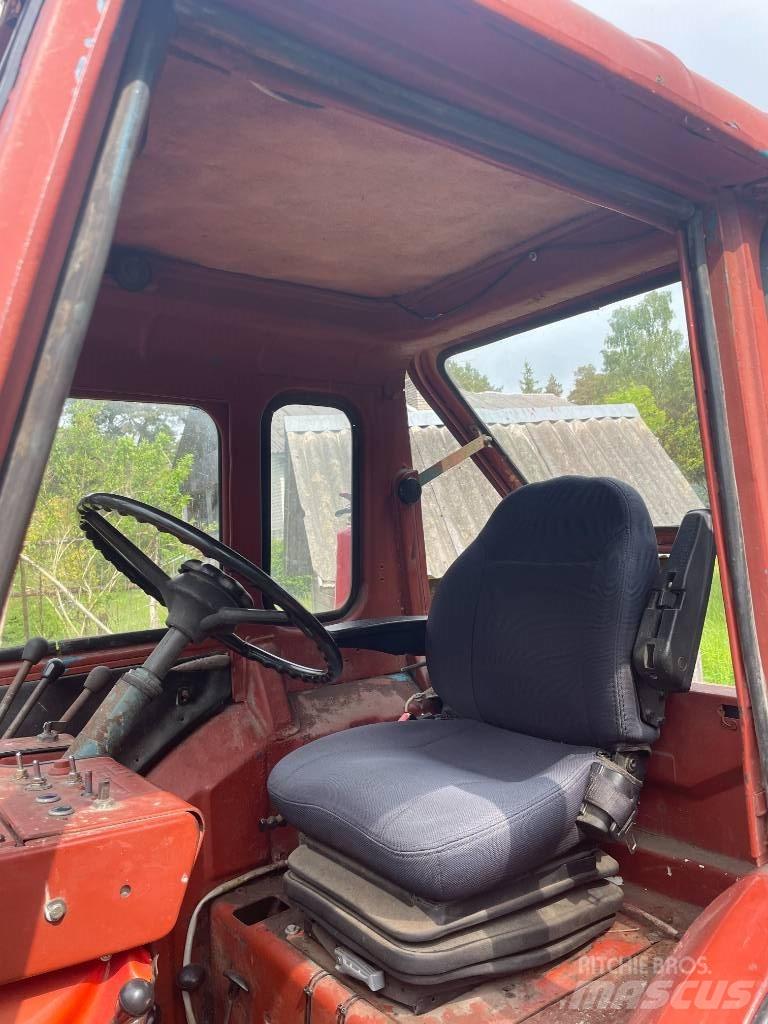 MTZ 82 트랙터