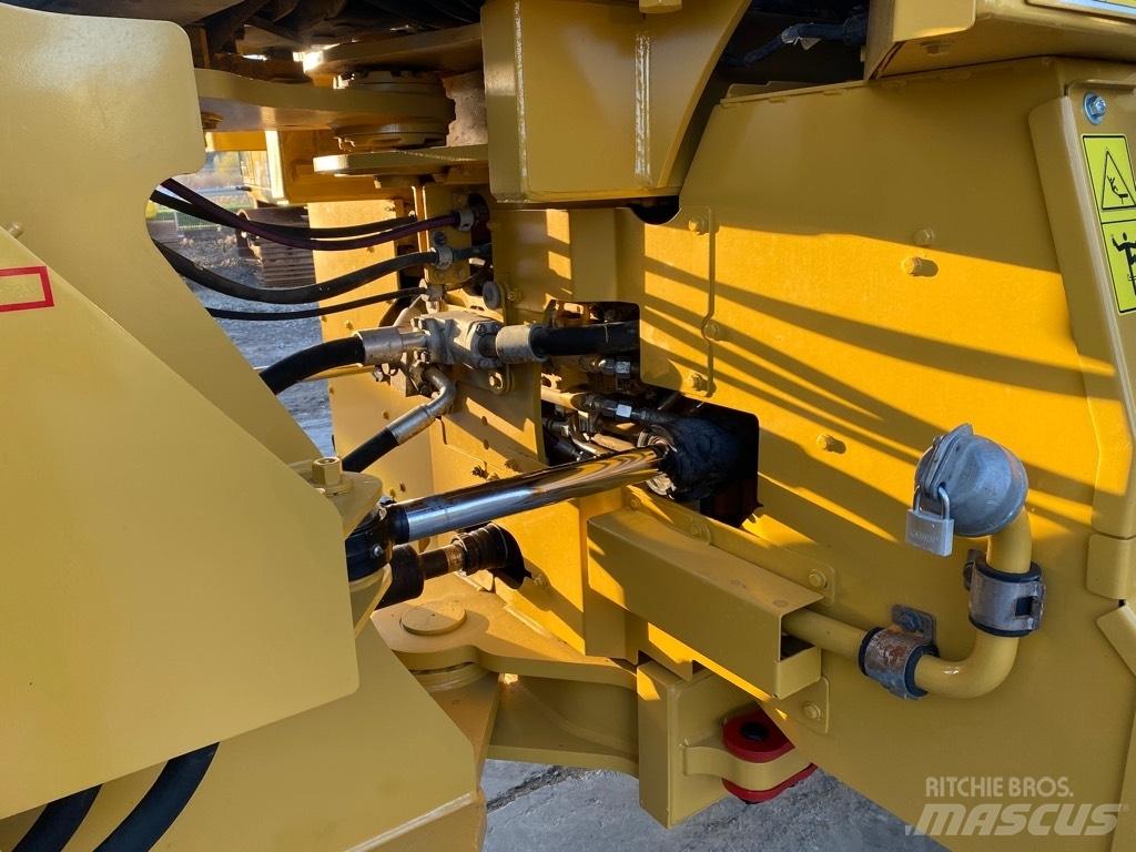CAT 966 M  휠로우더
