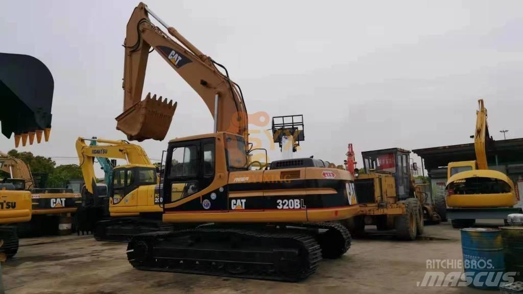 CAT 320 B 대형 굴삭기 29톤 이상