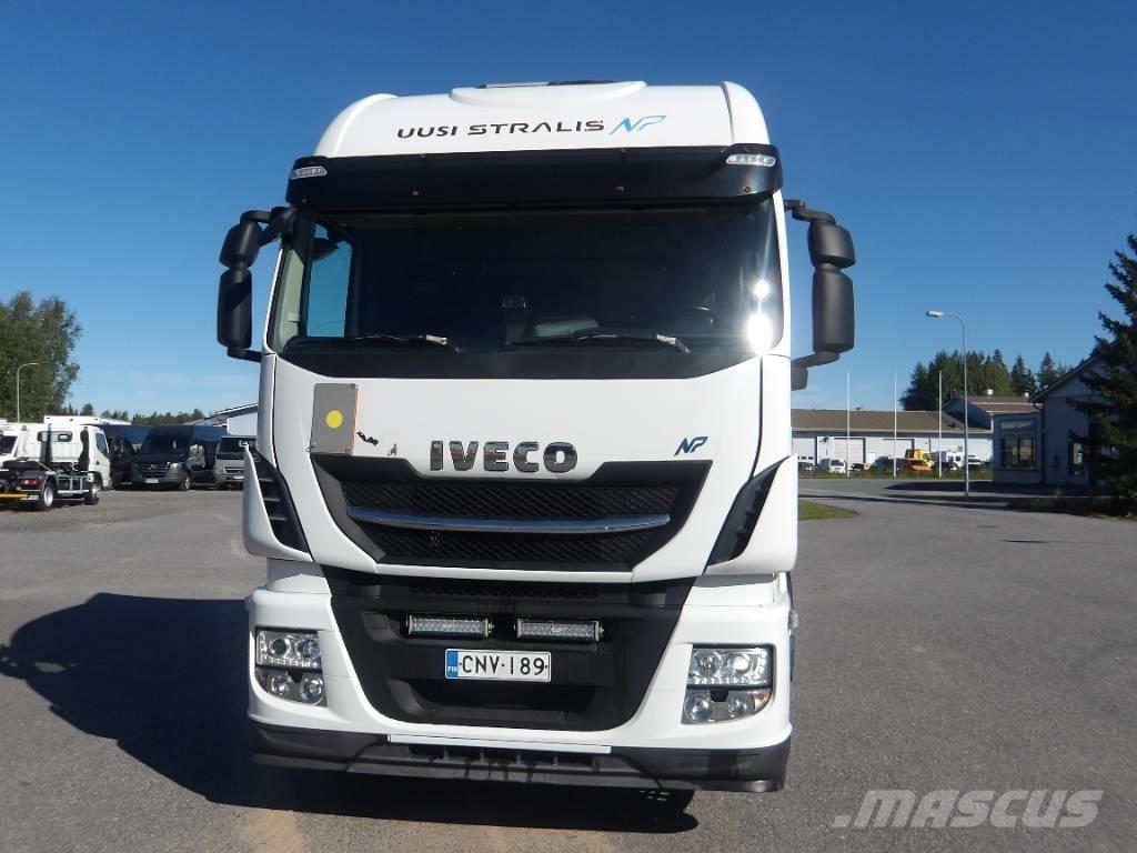 Iveco AS 440STX LNG 트랙터 유닛
