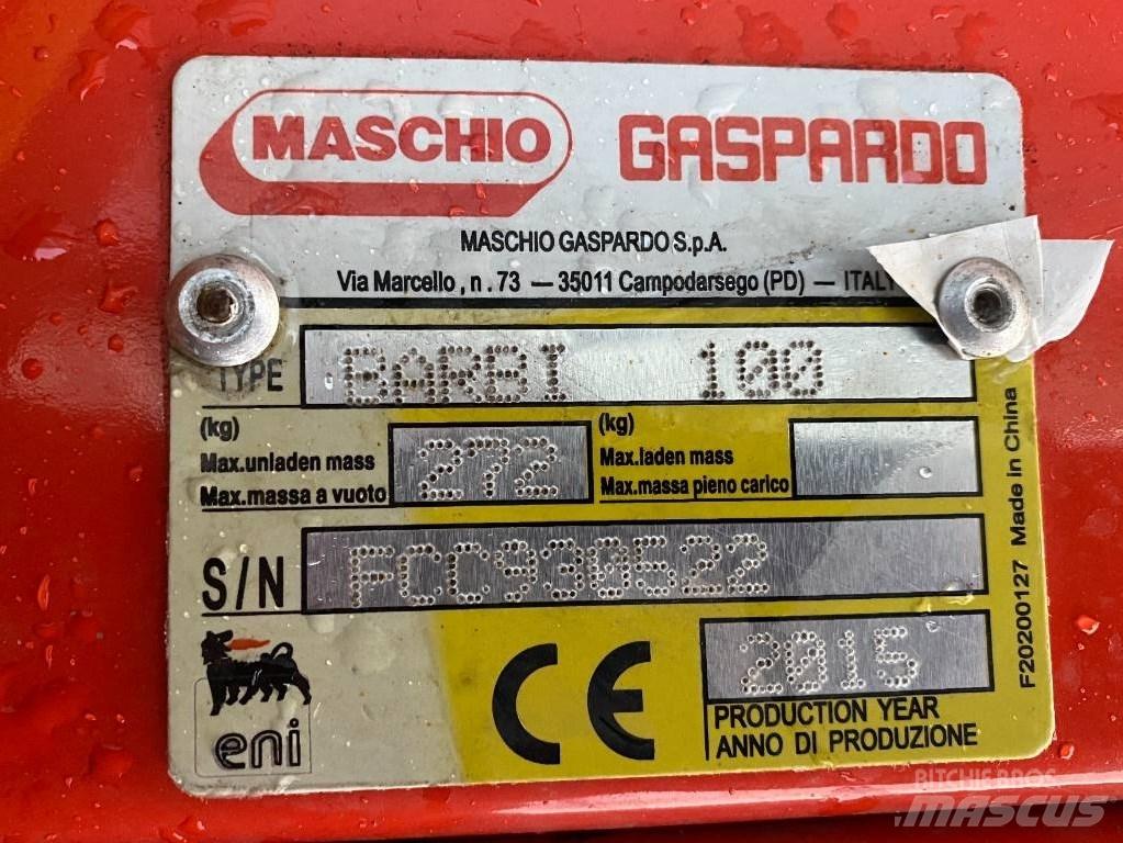 Maschio Barbi 100 목장 제초기 및 토퍼