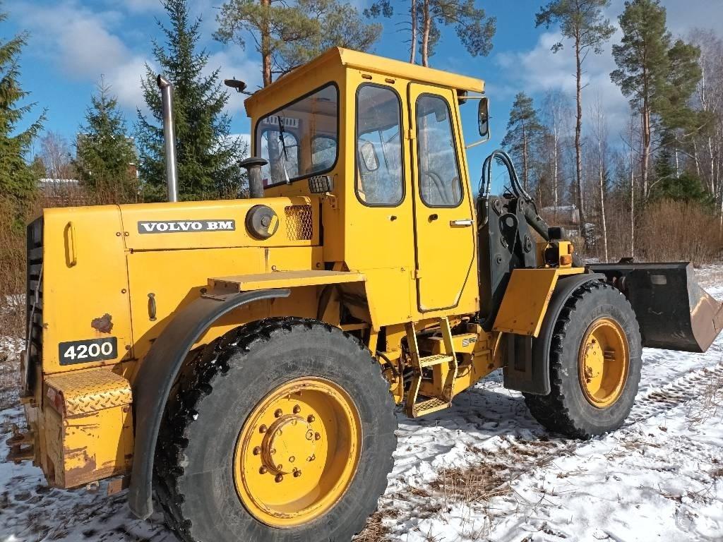 Volvo BM 4200  휠로우더