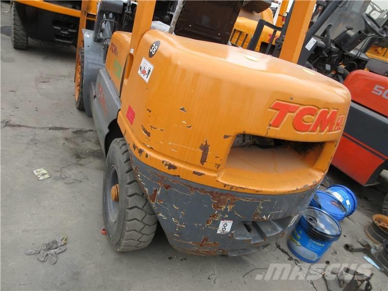TCM FD 30 디젤 지게차