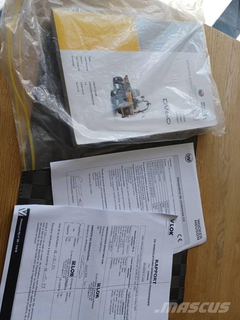 Wacker Neuson DV 60 건설현장 덤프트럭