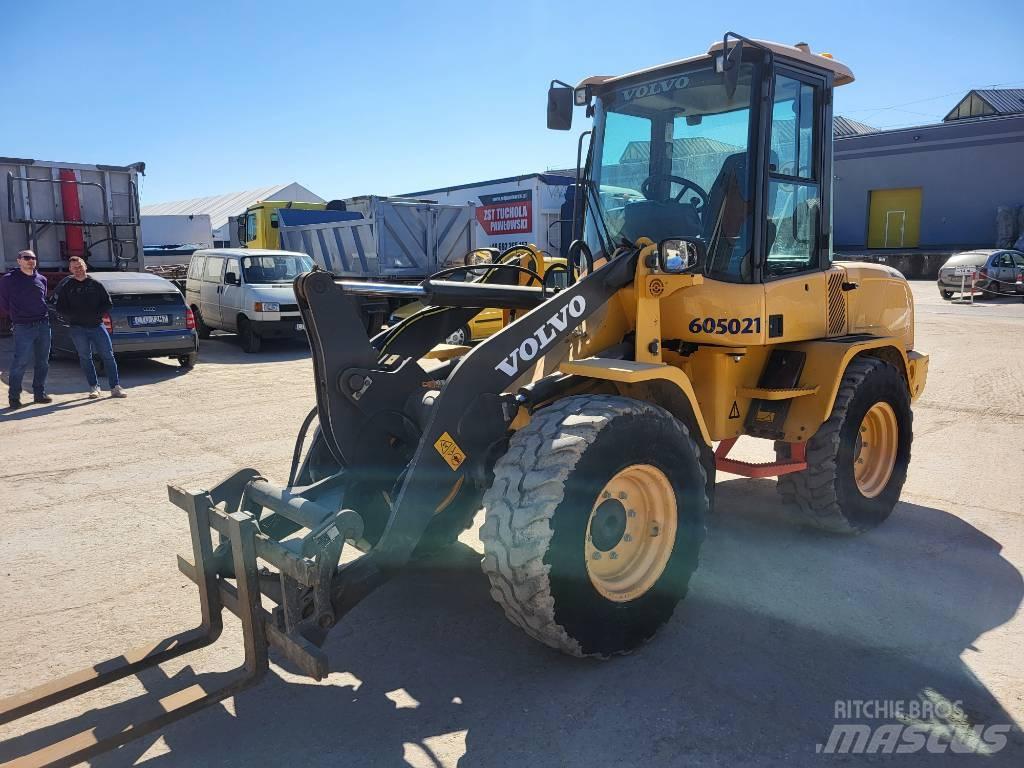 Volvo L 30 G  휠로우더