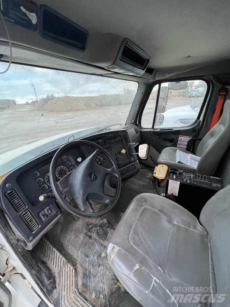 Freightliner SD 114 기타 트럭
