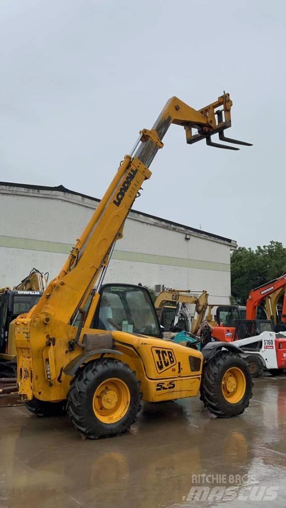 JCB 535 텔러 핸들러