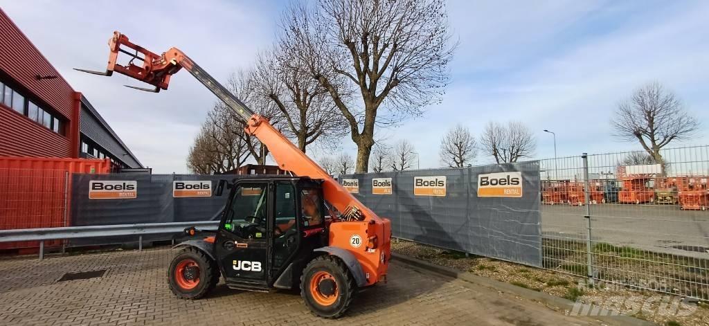 JCB 525-60 T4 F 텔러 핸들러