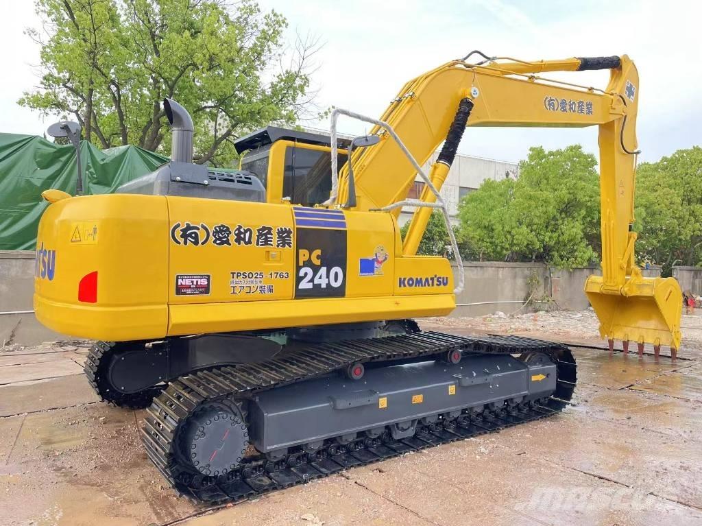 Komatsu PC 240 LC-8 대형 굴삭기 29톤 이상