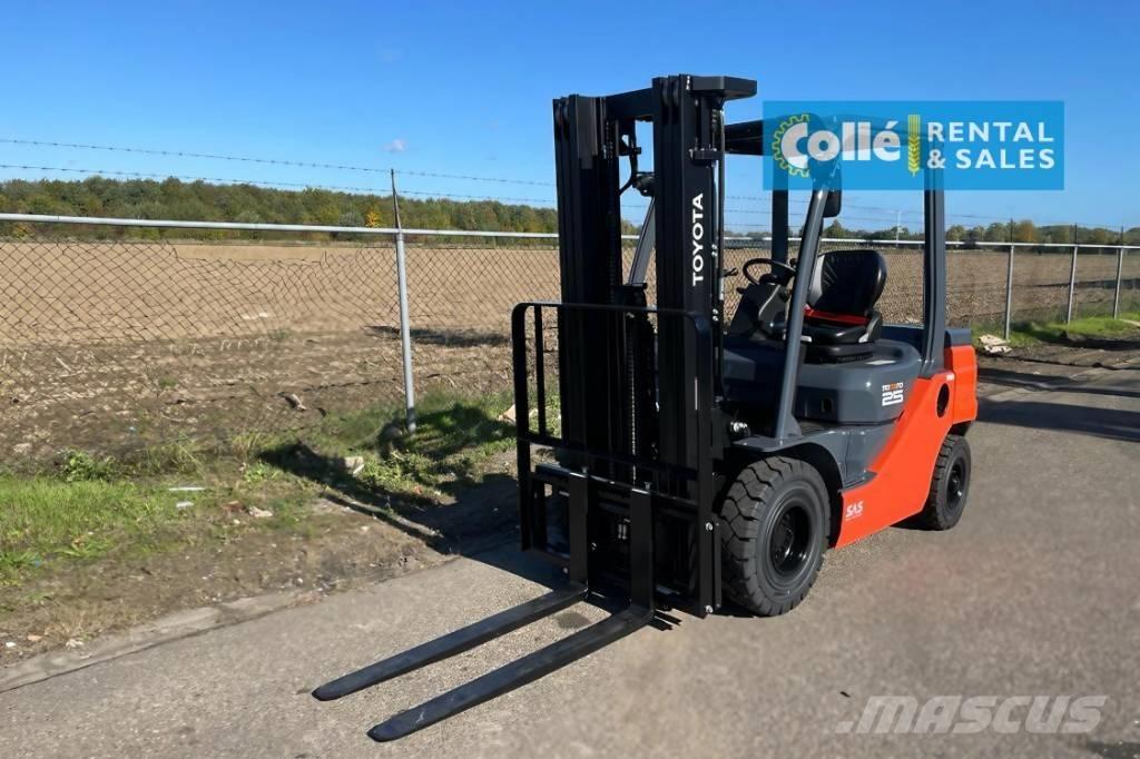 Toyota 8 FDF 25 | 2022 디젤 지게차