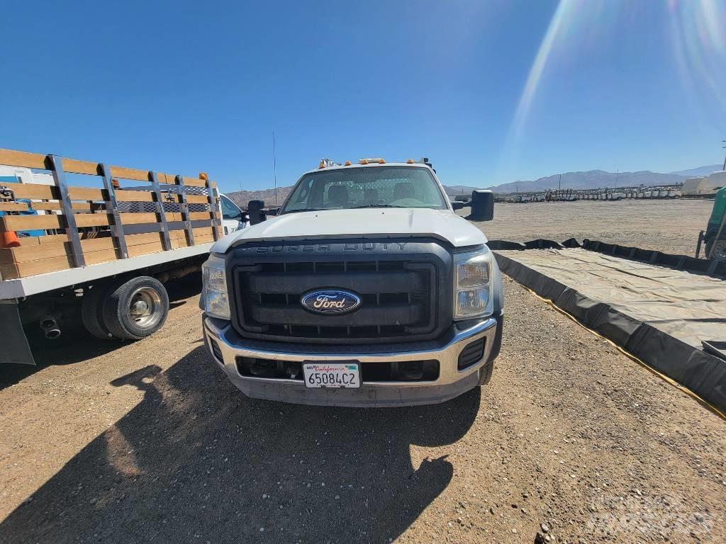 Ford F 550 XL 시립/다목적 차량