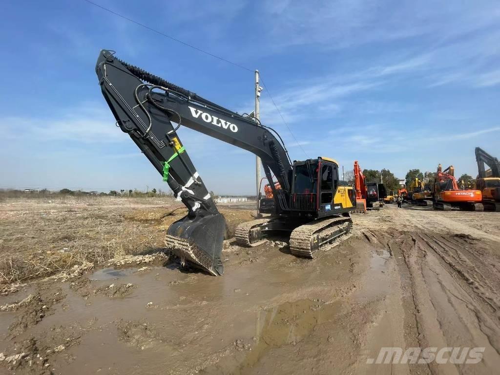 Volvo EC210 대형 굴삭기 29톤 이상