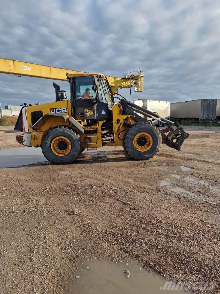 JCB 437 HT  휠로우더