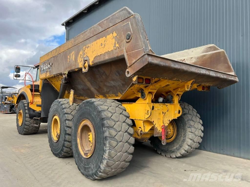 Volvo A35G 연결식 홀러