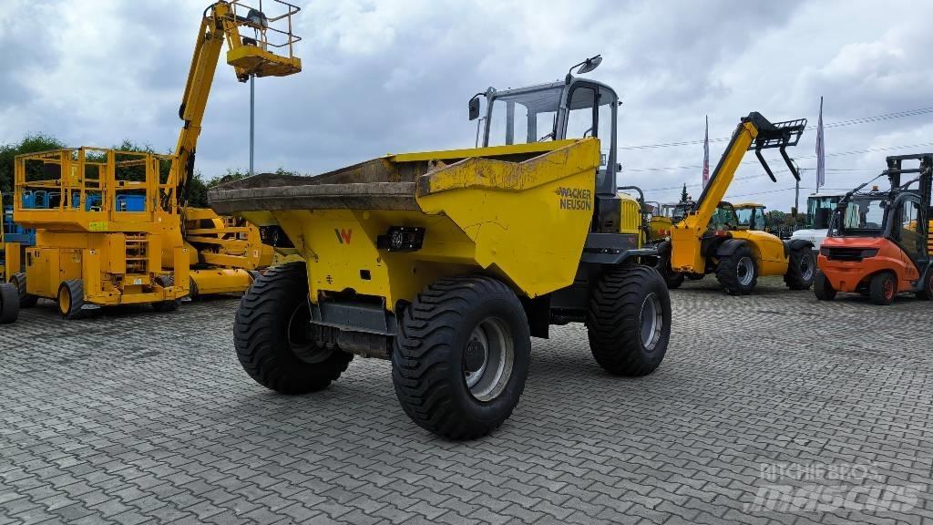 Wacker Neuson DW 90 건설현장 덤프트럭