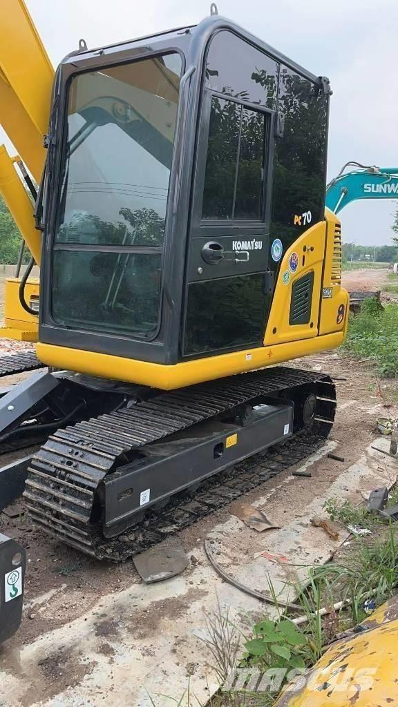 Komatsu 70 대형 굴삭기 29톤 이상