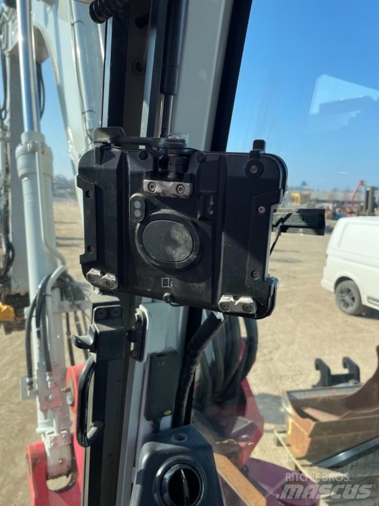 Takeuchi TB 1140 대형 굴삭기 29톤 이상