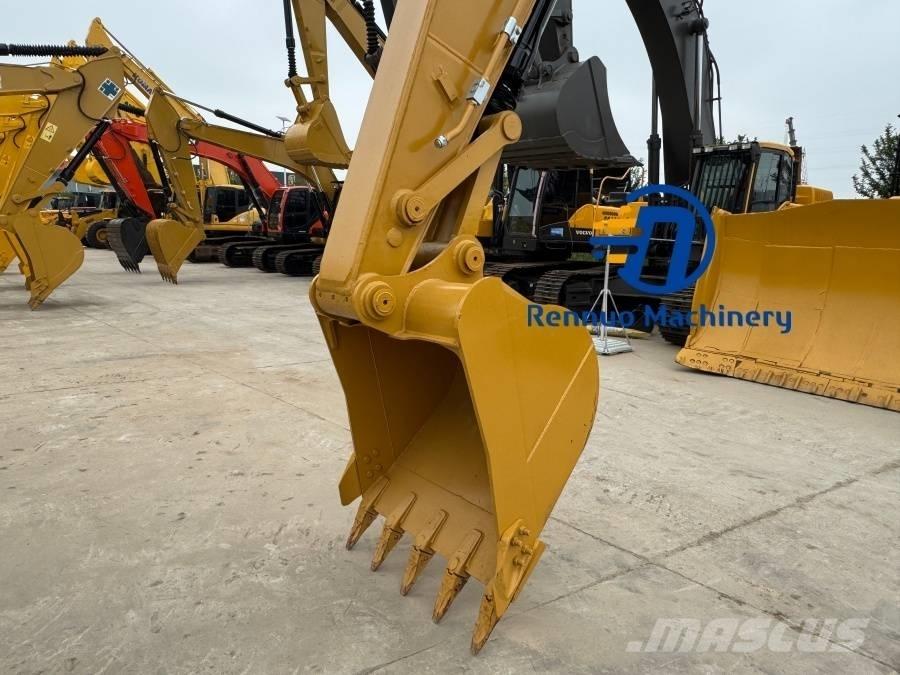 CAT 320D2 대형 굴삭기 29톤 이상