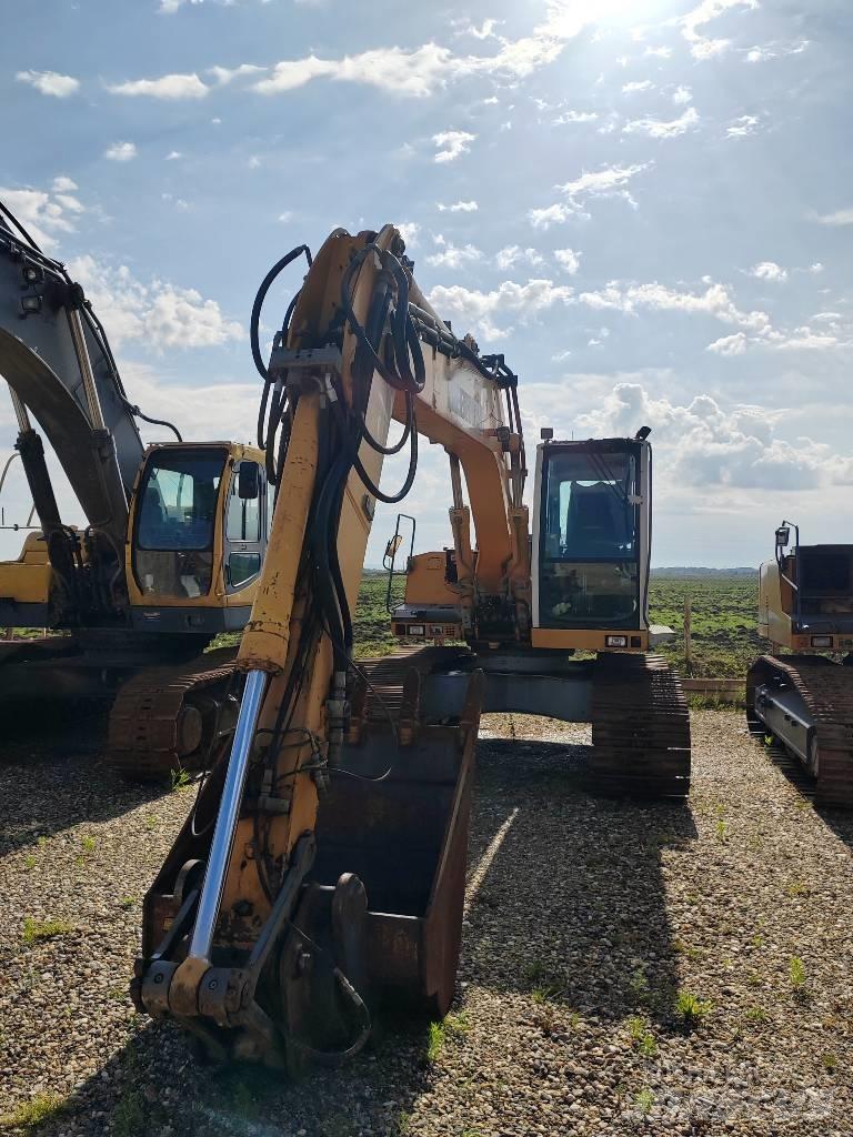 Liebherr R 900 C 대형 굴삭기 29톤 이상
