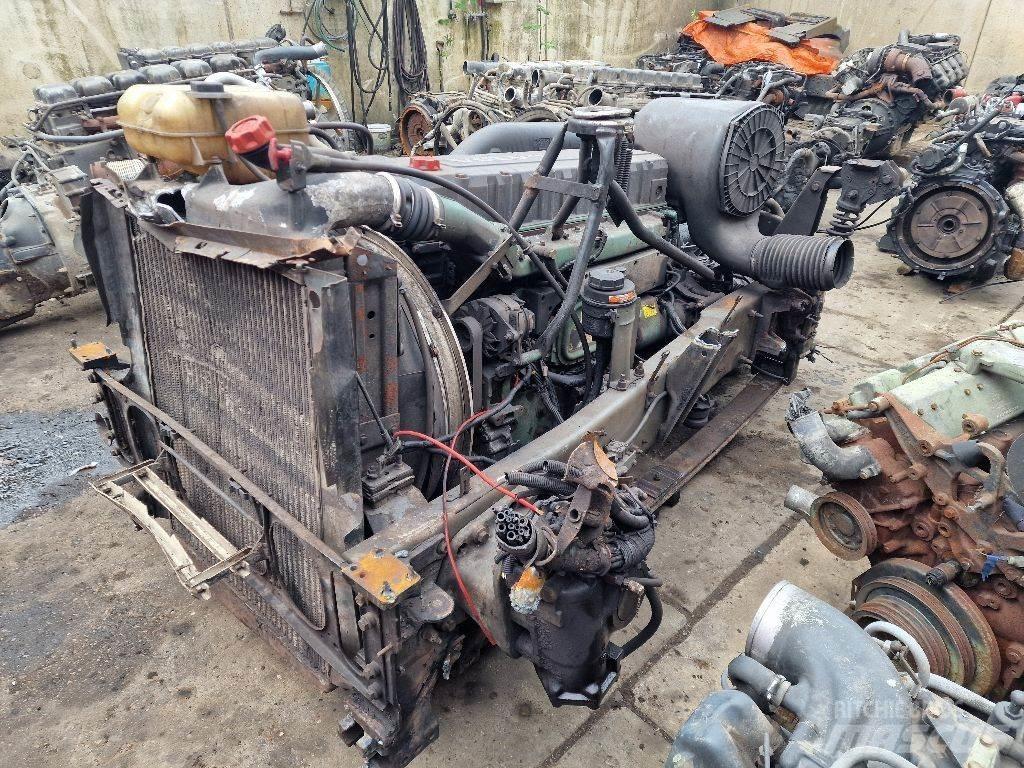Volvo D12C380 엔진