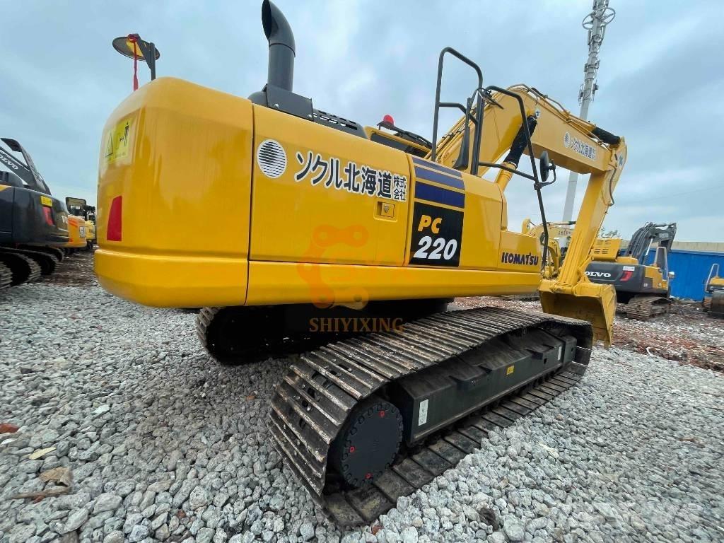 Komatsu PC 220-8M0 대형 굴삭기 29톤 이상