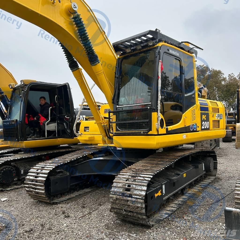 Komatsu PC200-8 대형 굴삭기 29톤 이상